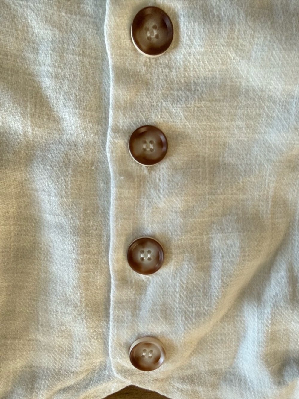 Moon River White Linen-Blend Button-Front Crop Top - Picture 4 of 5